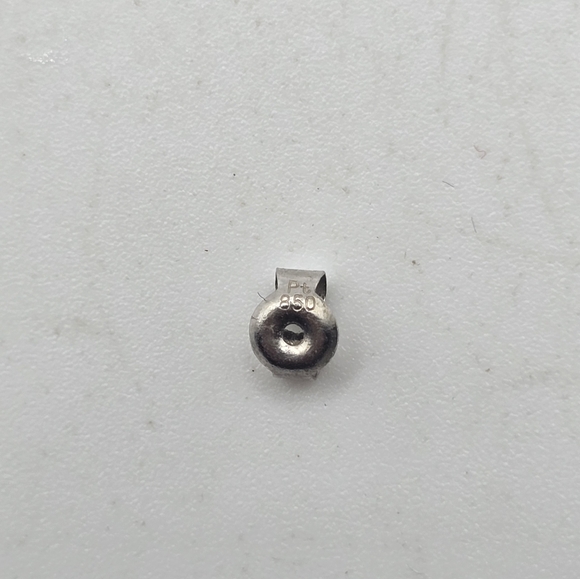 Diamond Platinum Stud Earrings .10 Carat - Picture 2 of 7